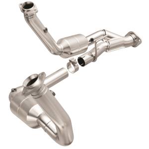 MagnaFlow Exhaust Products - HM Grade Direct-Fit Catalytic Converter | 24490