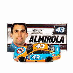 Aric Almirola 2017 STP 43 Diecast Car 1:24 Scale